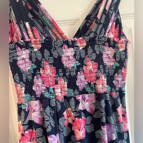 Tommy Bahama size S/P floral sundress - Picture 5 of 16